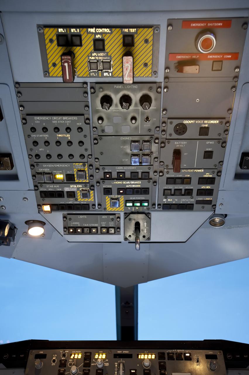 Ames CVSRF (Crew Vehicle System Research Facility) ACFS  (Advanced cab)