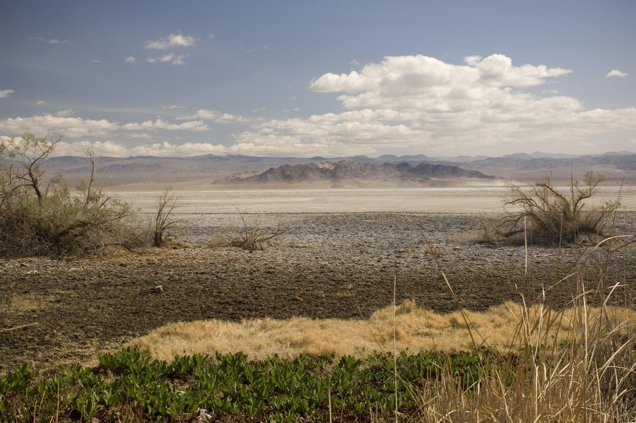 Spaceward Bound event in the Mojave Deser , CA (an outreach exercise) with Dr Chris McKay and Ames Education department personnel Brian Day, Barbara Bazar accompaning teachers (learning for the the classroom)
