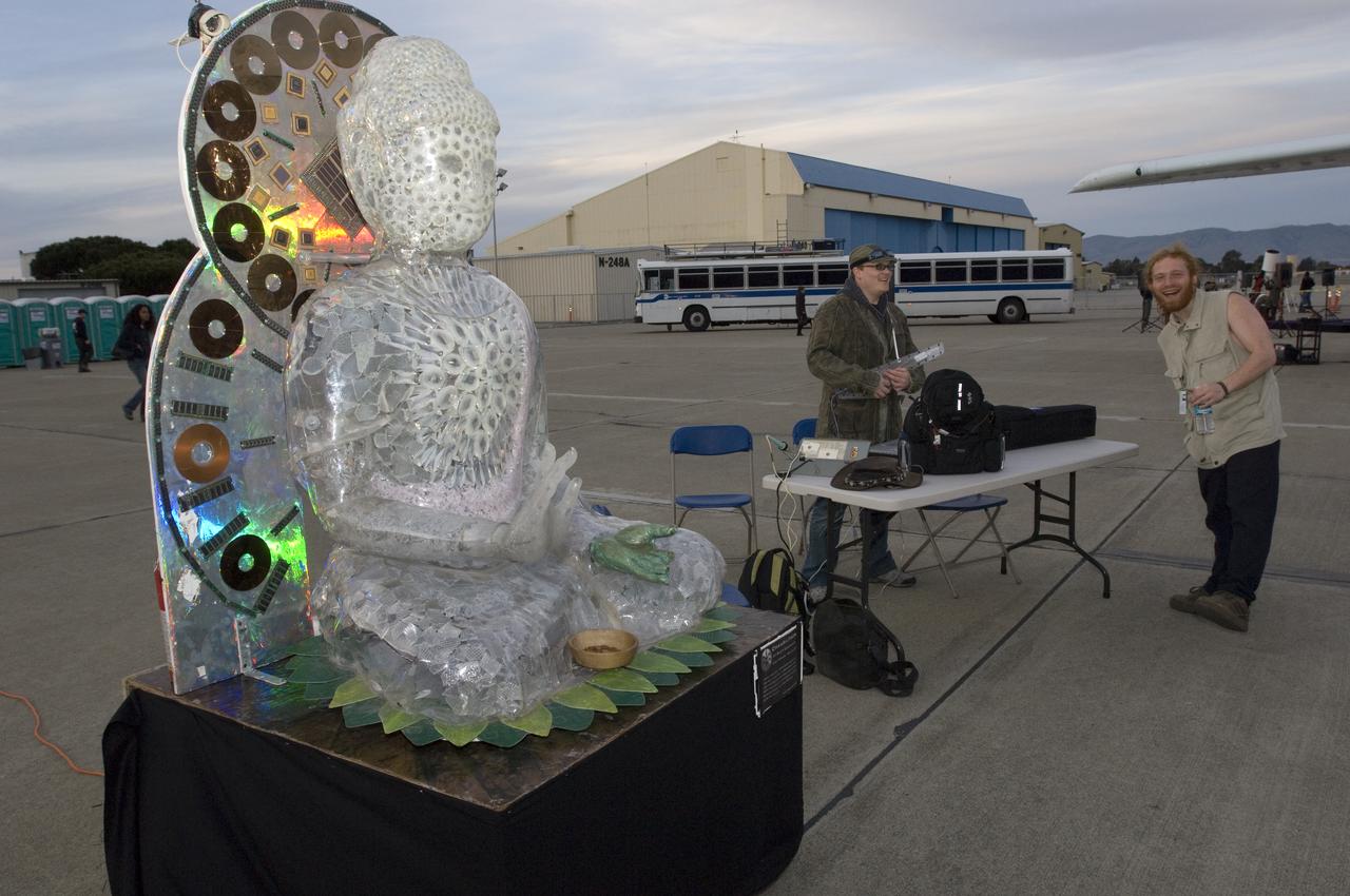 Yuri's Night at Ames a celebration of the first human in space