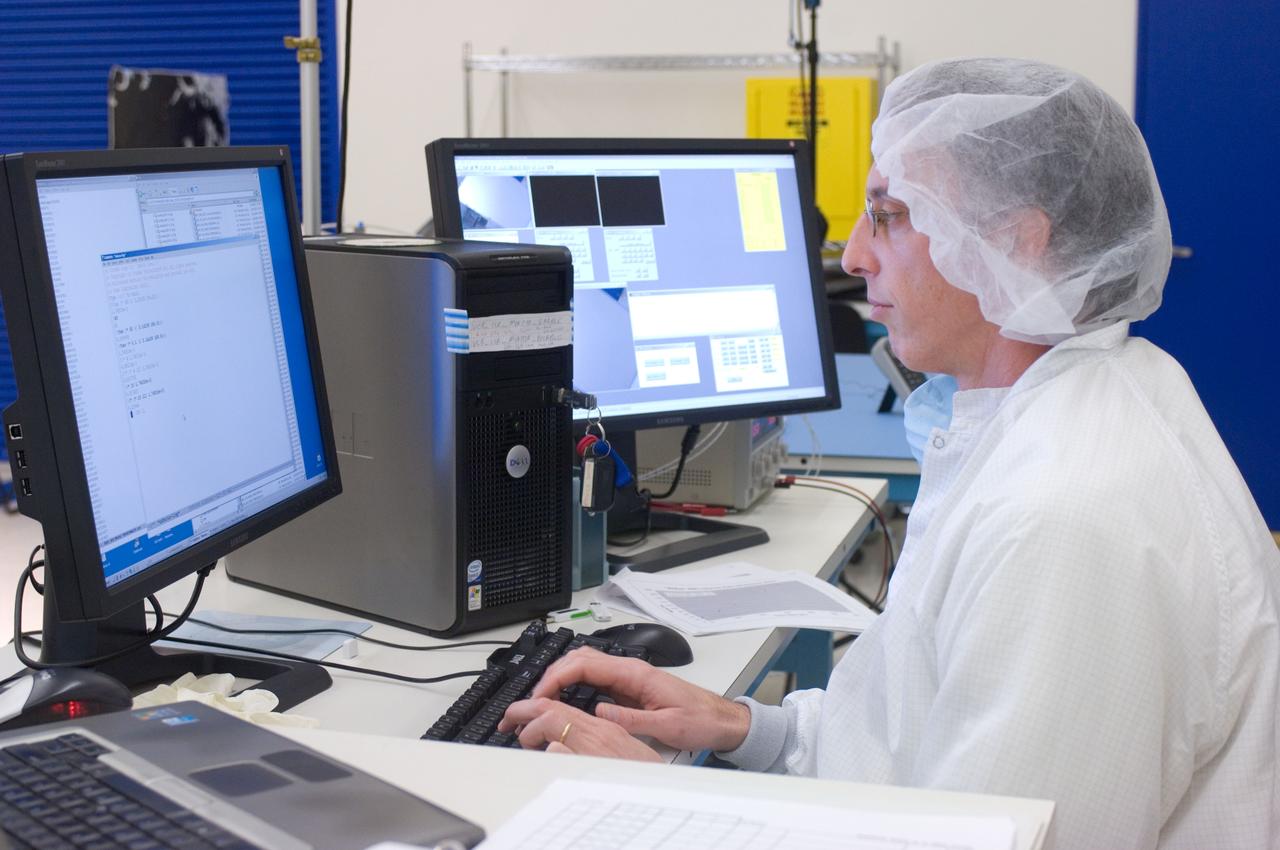 LCROSS in ames clean room N-240 - Calibration and camera chec out with Mark Shirley, Northrup Grumman Redondo Beach, CA