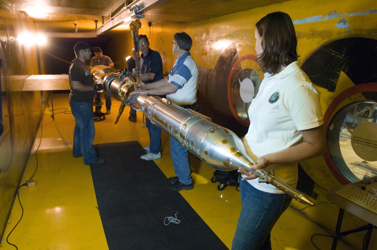 CLV ascent model installation 9x7ft. wind tunnel test-97-0180 with Marshall space Flight Center crew Darin Reed, Chrissi Hamilton, Don Nance, Bill Crosby