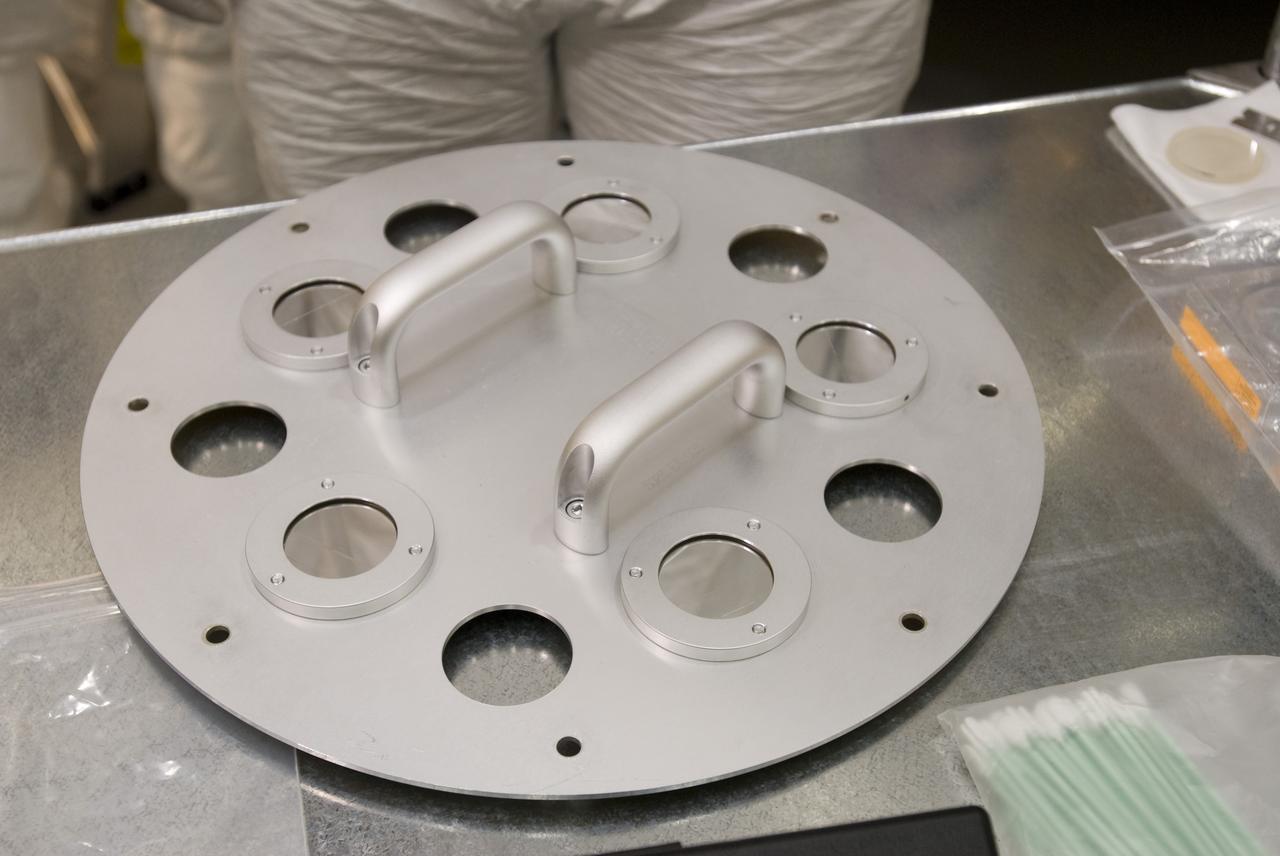 SOFIA (Stratospheric Observatory for Infrared Astronomy) primary mirror being coated in the Ames N-211 Vacuum Chamber.