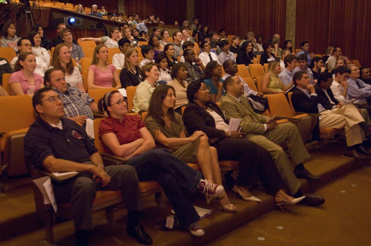 Summer Internship for 2008 closing ceremony