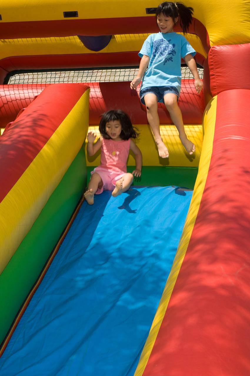 Ames Family Day Picnic in celebration of NASA's 50th Anniversary