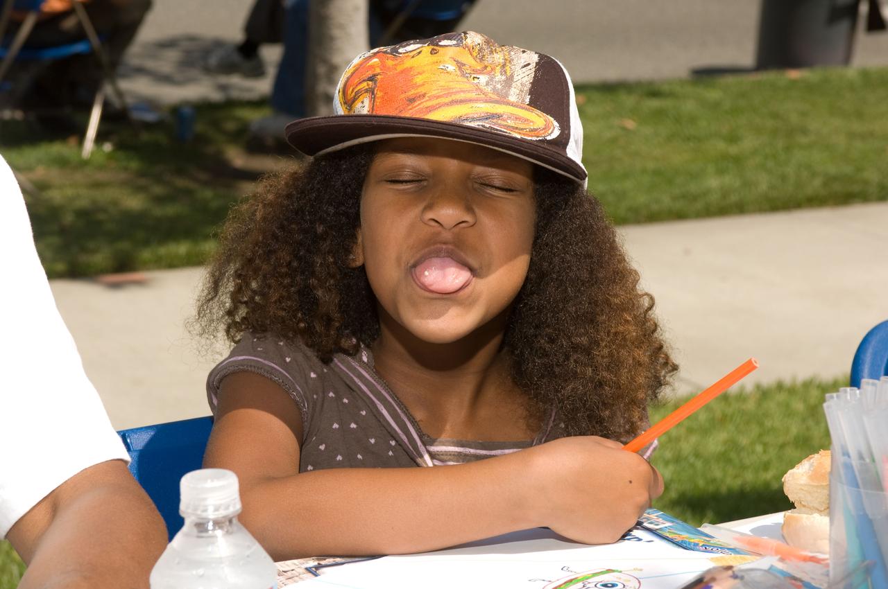 Ames Family Day Picnic in celebration of NASA's 50th Anniversary