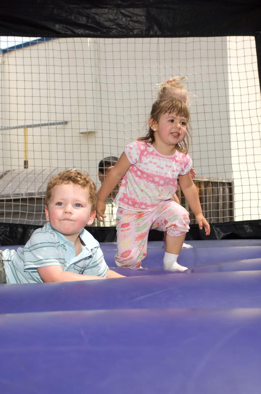 Ames Family Day Picnic in celebration of NASA's 50th Anniversary