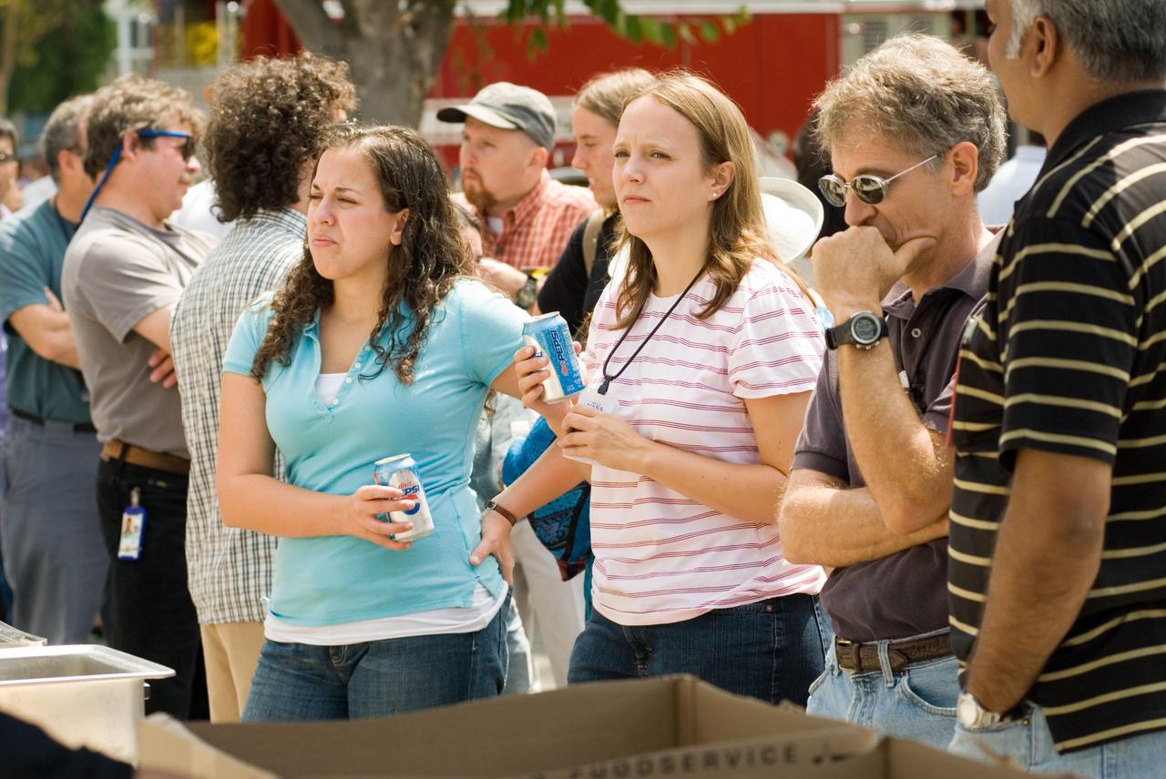 Ames Family Day Picnic in celebration of NASA's 50th Anniversary