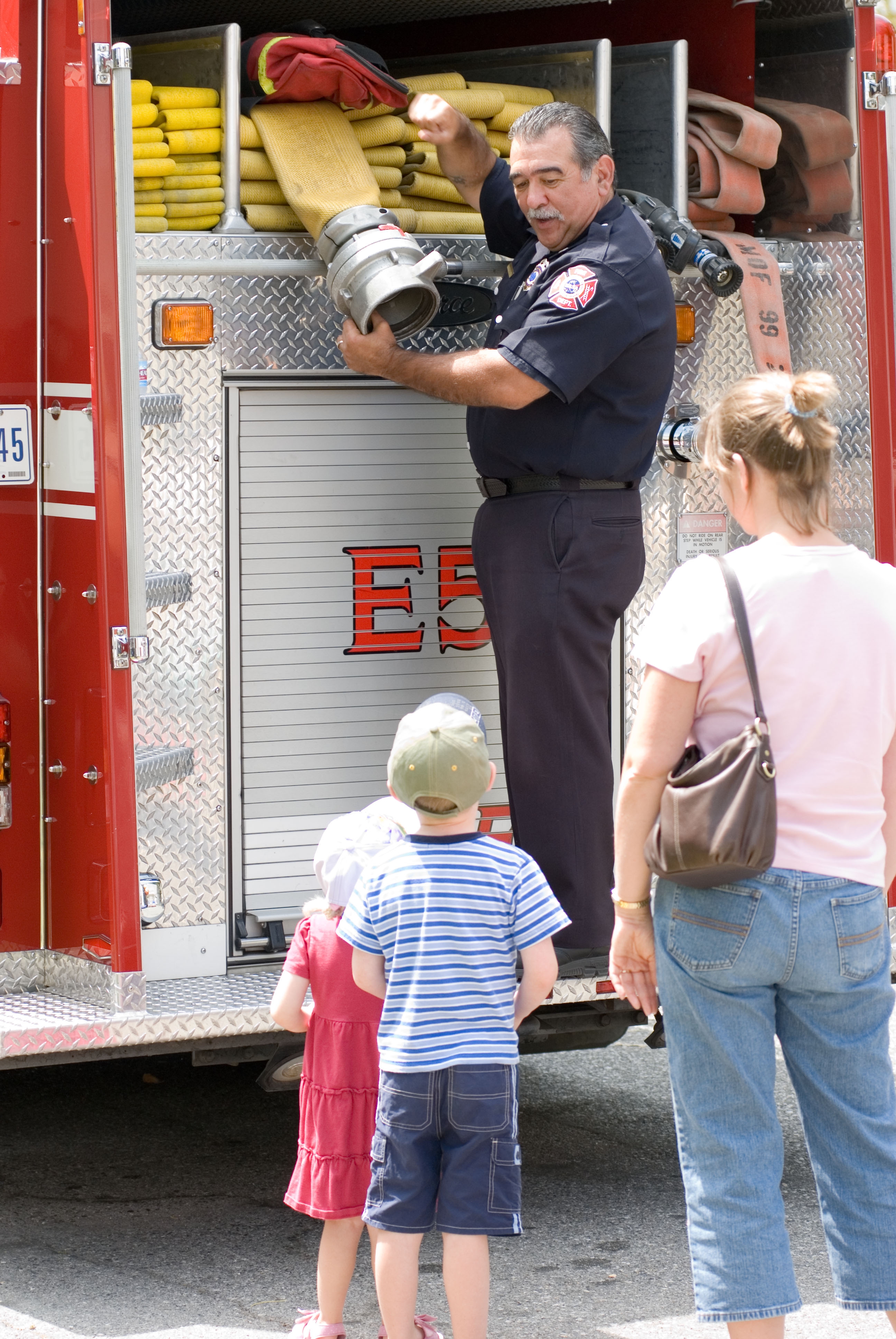 Ames Family Day Picnic in celebration of NASA's 50th Anniversary