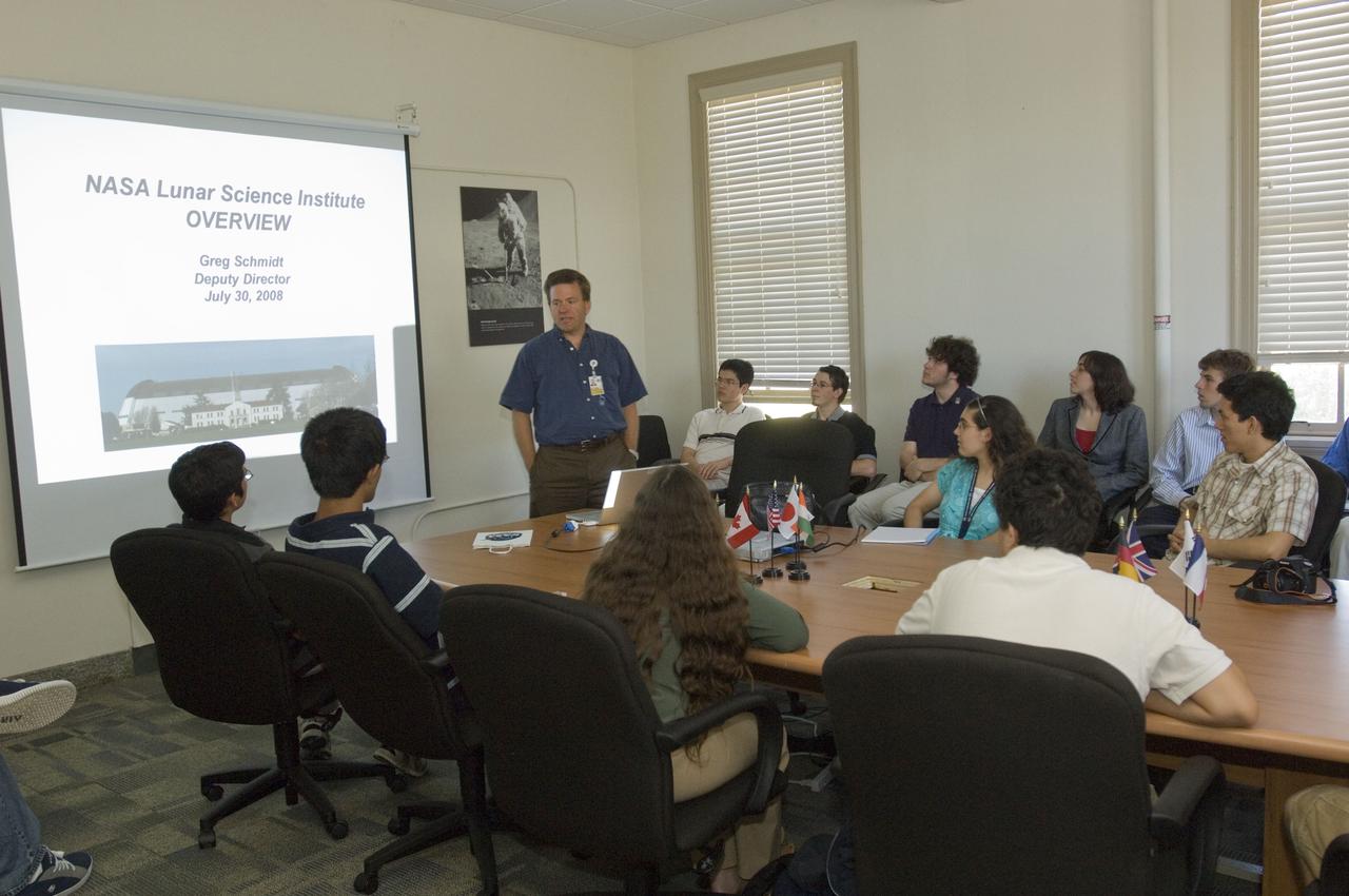 NASA Ames Robotics Academy Interns at the Lunar Science Institute (LSI) building 17