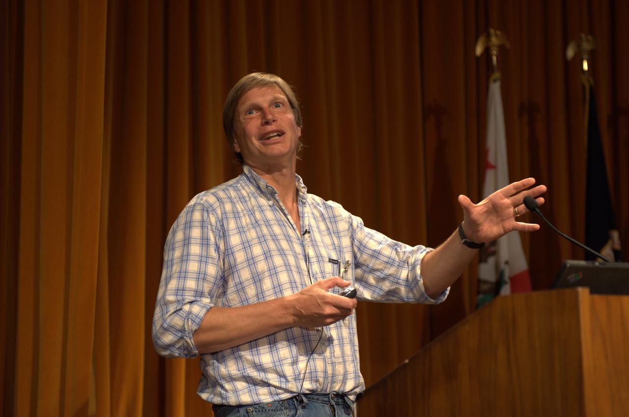 Dr. Mark Kasevich, Professor of Physics and Applied Physics at Stanford University presents a Director's Colloquium to Ames staff on 'Atom Interferometry'