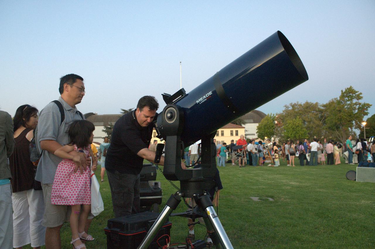 LCROSS Family night at Ames