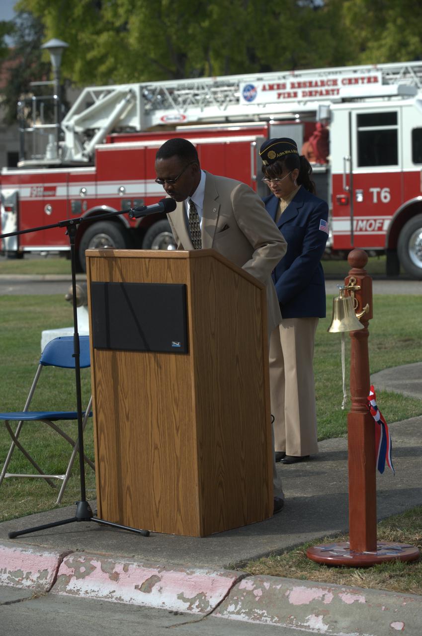 September 11th remembrance ceremony held in front of NASA Research Park Bldg-17 (Lunar Science Institute) hosted by the American Legion, Post 881, Moffett Field.  Invocation by Post Chaplain Fred Tittle