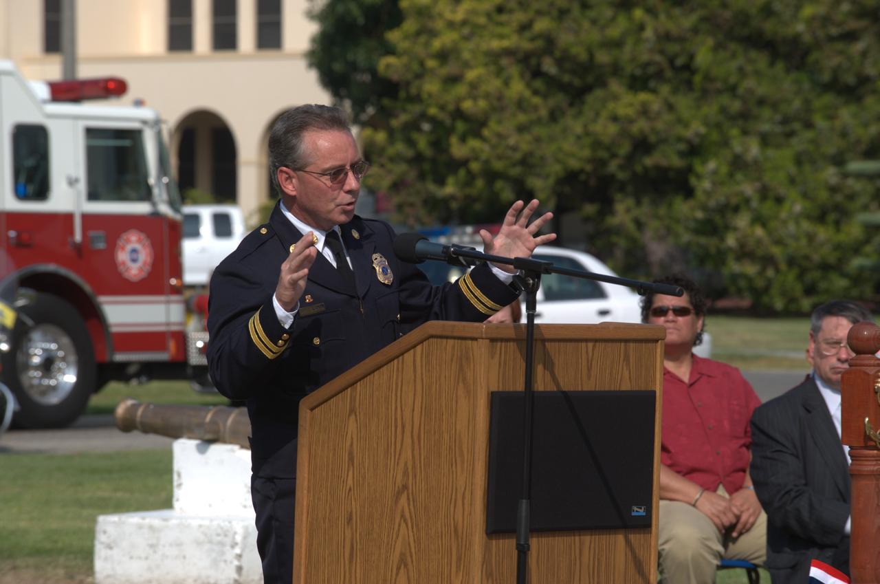 September 11th remembrance ceremony held in front of NASA Research Park Bldg-17 (Lunar Science Institute) hosted by the American Legion, Post 881, Moffett Field. Remarks by Rep for First Responders - Gattalion Chief Gary Alstrand, NASA Fire Department