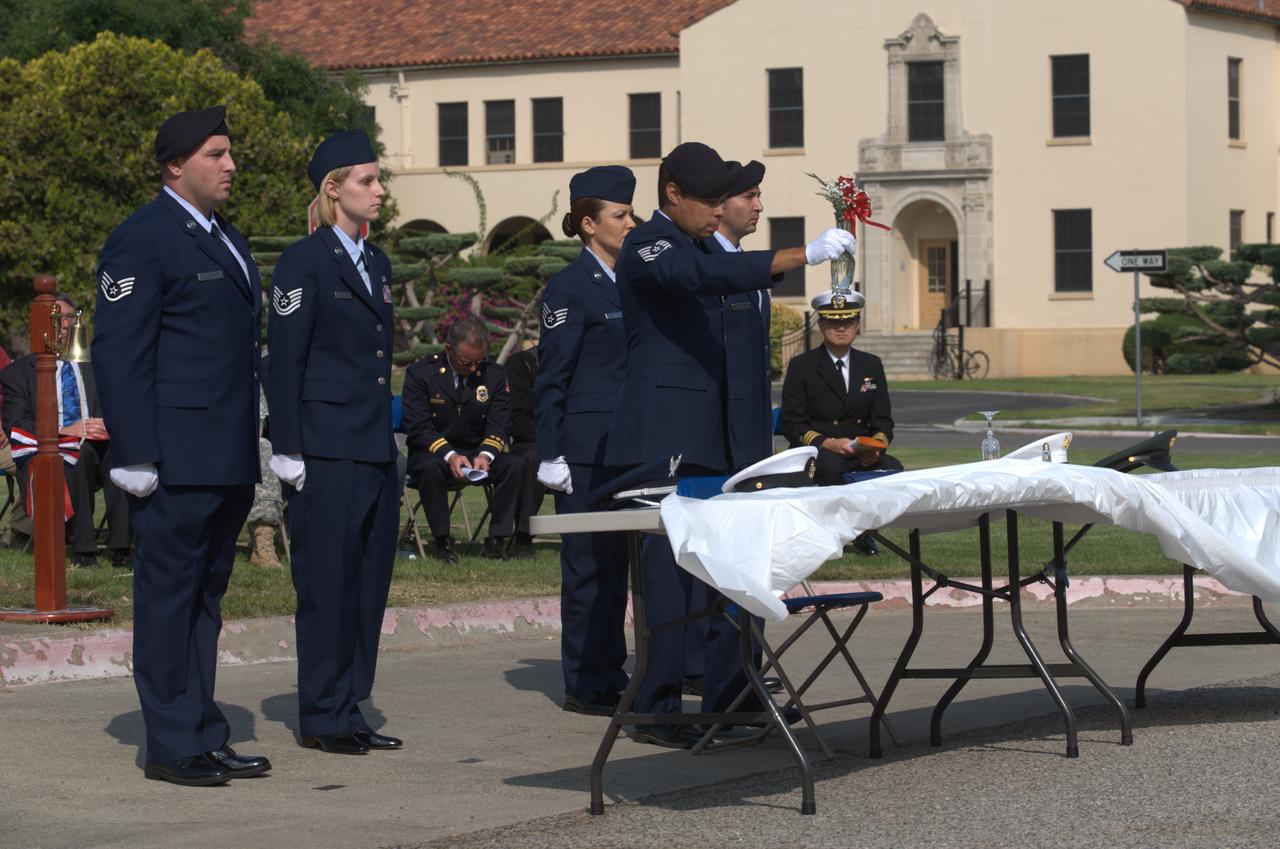 September 11th remembrance ceremony held in front of NASA Research Park Bldg-17 (Lunar Science Institute) hosted by the American Legion, Post 881, Moffett Field. Step off to Amazing Grace - POW/MIA Detail; TSgt Robert Soua, Detail Commander, 129th Security Forces, TSgt Rachel Velasco, SSgt Susan Avalos, SSgt Alex Cohen, SSgt Elias Gonzalez