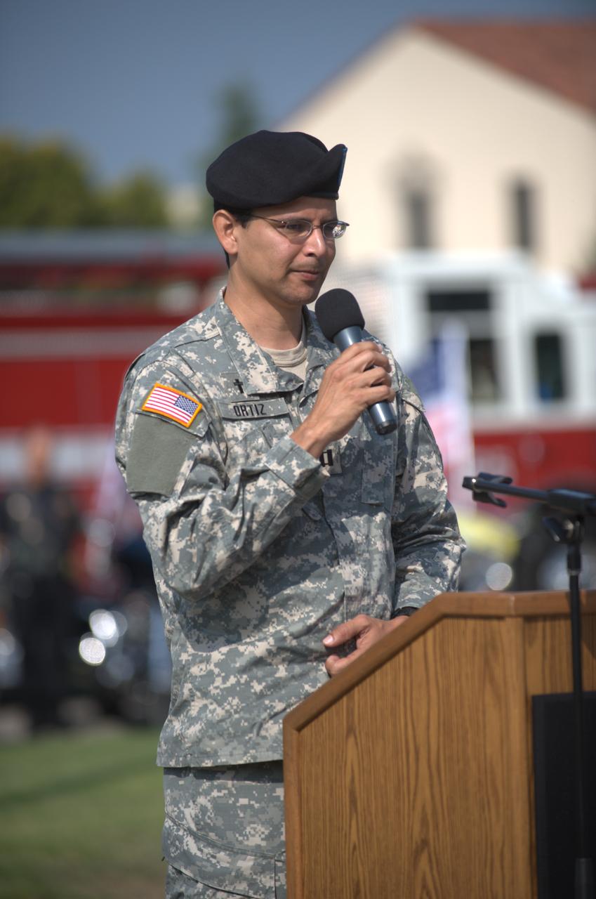 September 11th remembrance ceremony held in front of NASA Research Park Bldg-17 (Lunar Science Institute) hosted by the American Legion, Post 881, Moffett Field. memorial prayer