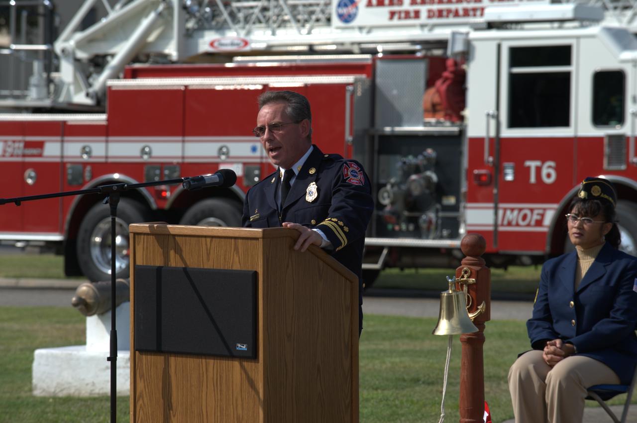 September 11th remembrance ceremony held in front of NASA Research Park Bldg-17 (Lunar Science Institute) hosted by the American Legion, Post 881, Moffett Field.  Remarks by Rep for First Responders - Gattalion Chief Gary Alstrand, NASA Fire Department