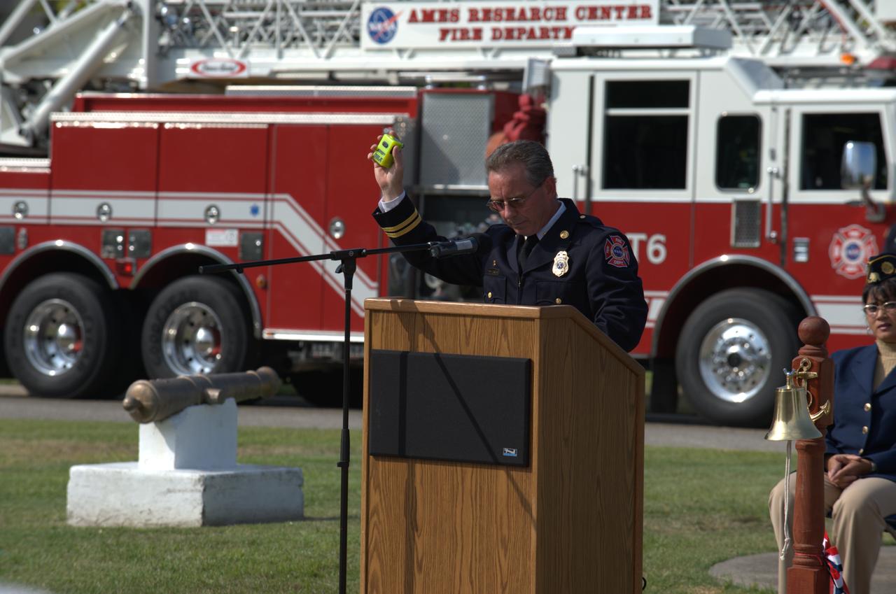 September 11th remembrance ceremony held in front of NASA Research Park Bldg-17 (Lunar Science Institute) hosted by the American Legion, Post 881, Moffett Field.  Remarks by Rep for First Responders - Gattalion Chief Gary Alstrand, NASA Fire Department
