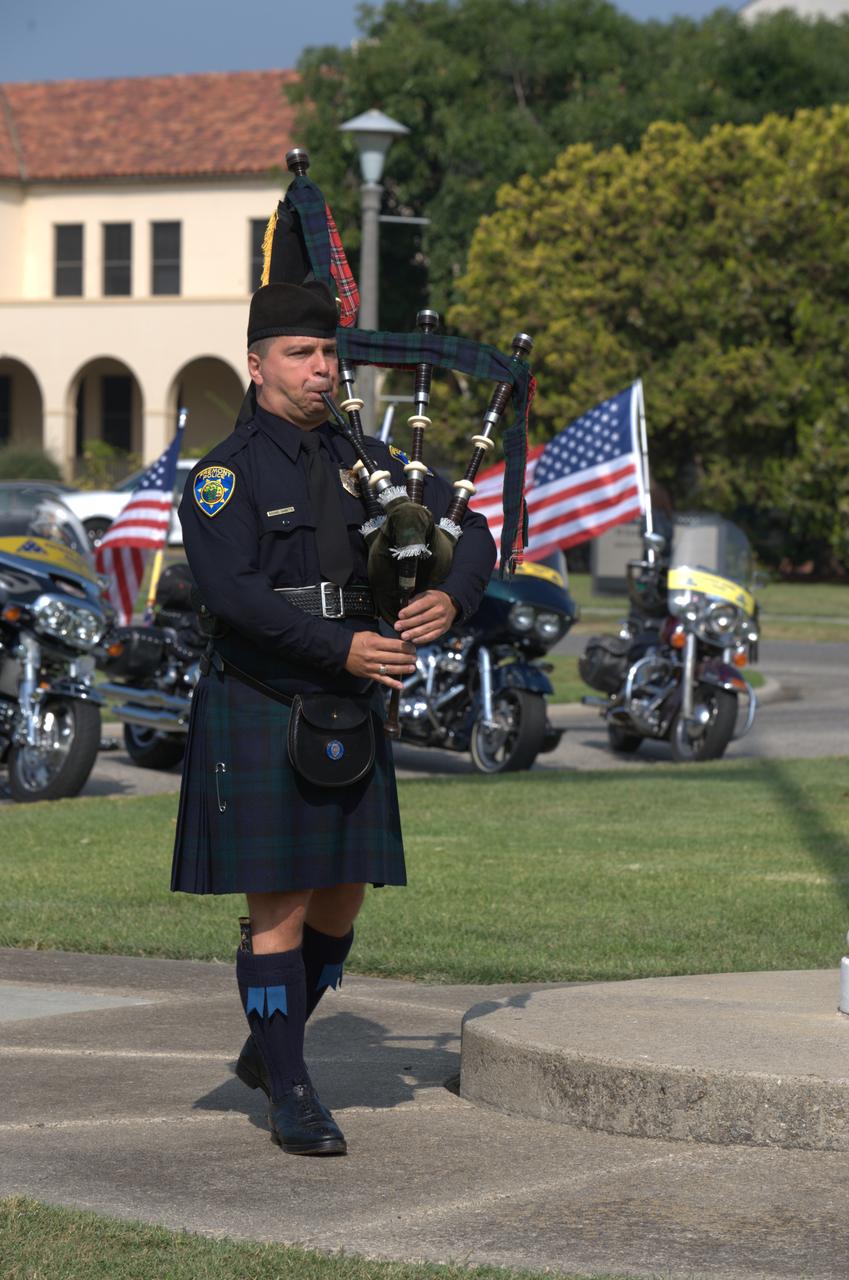 September 11th remembrance ceremony held in front of NASA Research Park Bldg-17 (Lunar Science Institute) hosted by the American Legion, Post 881, Moffett Field.  Bagpipe Amazing Grace, Richard Charette, Scottish American Military Society