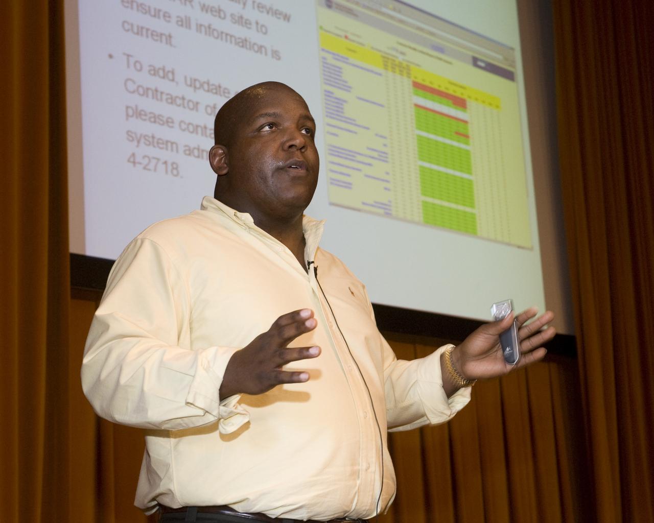 Safety Day Events 2008: Safety briefing for contracting officers, contracting offers' technical representatives and contract site managers.