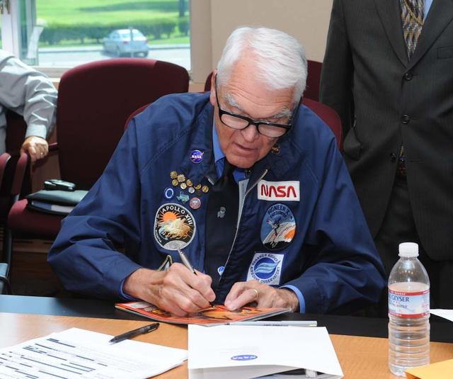 NASA image: ARC-2008-ACD08-0205-065