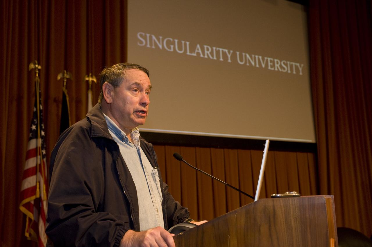 Singularity University First Meeting with Ames Center Director Pete Worden,