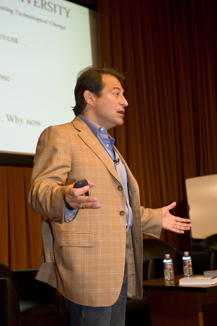 Singularity University First Meeting with Ames Center Director Pete Worden,