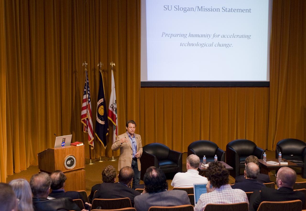 Singularity University First Meeting with Ames Center Director Pete Worden,