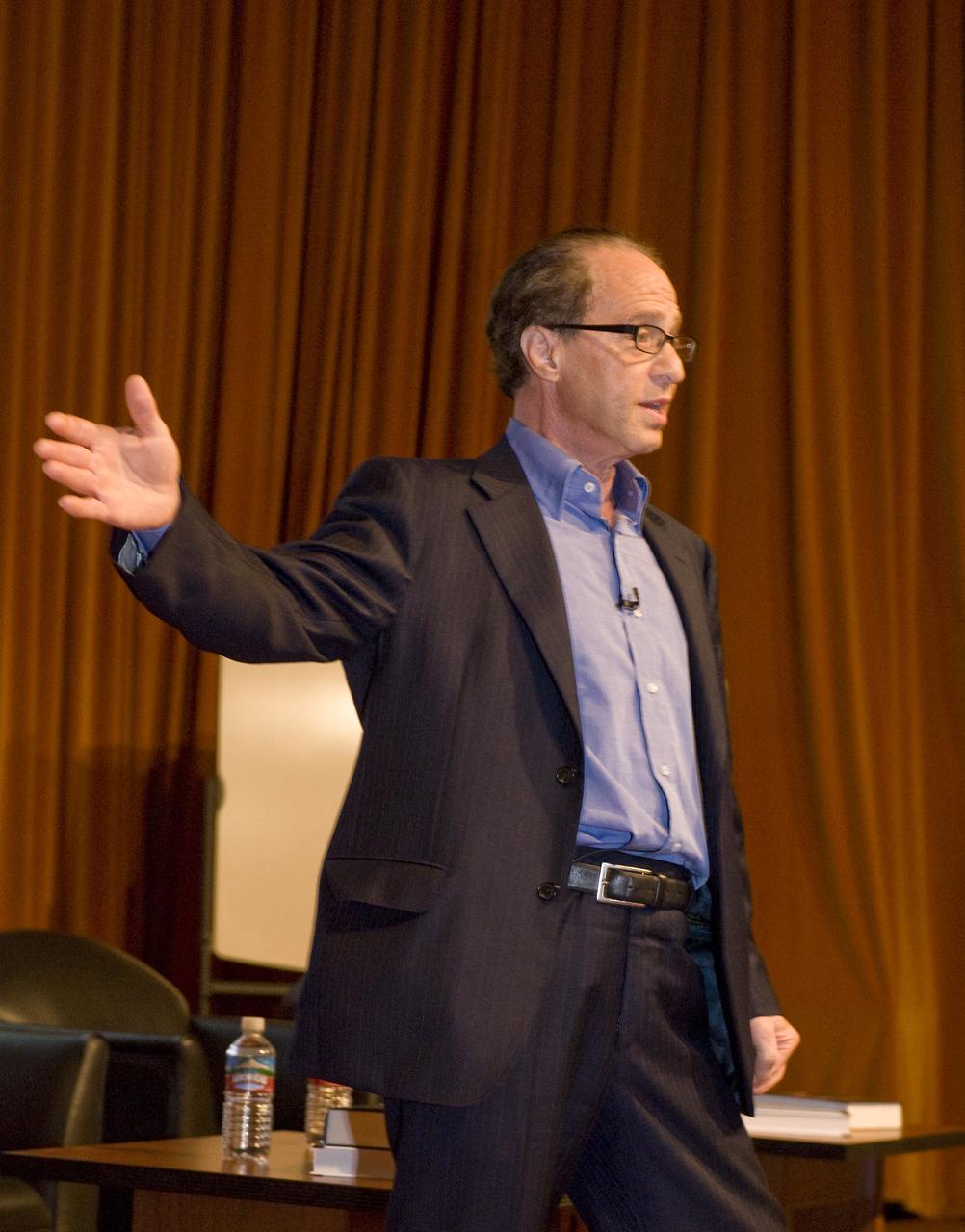 Singularity University First Meeting with Ames Center Director Pete Worden,