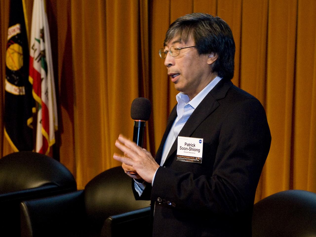 Singularity University First Meeting with Ames Center Director Pete Worden,