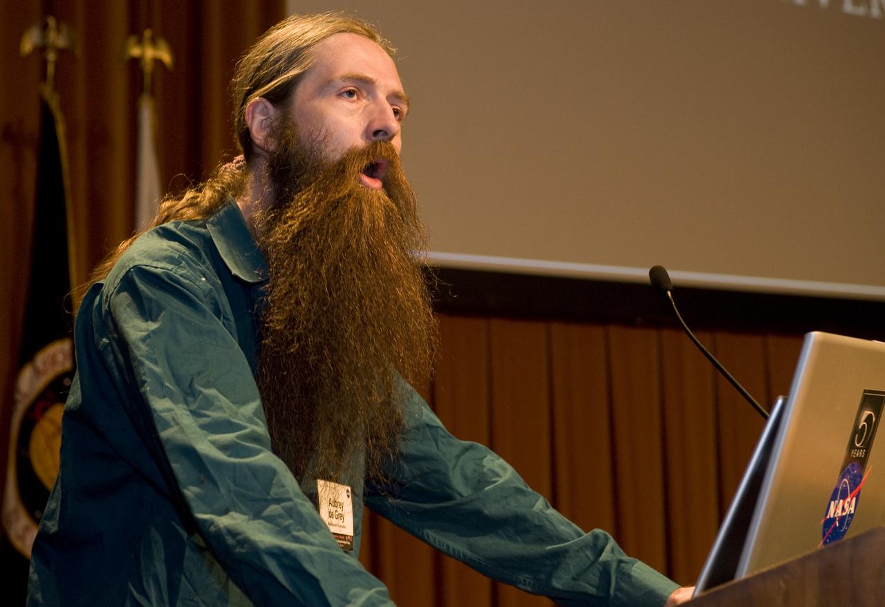 Singularity University First Meeting with Ames Center Director Pete Worden,