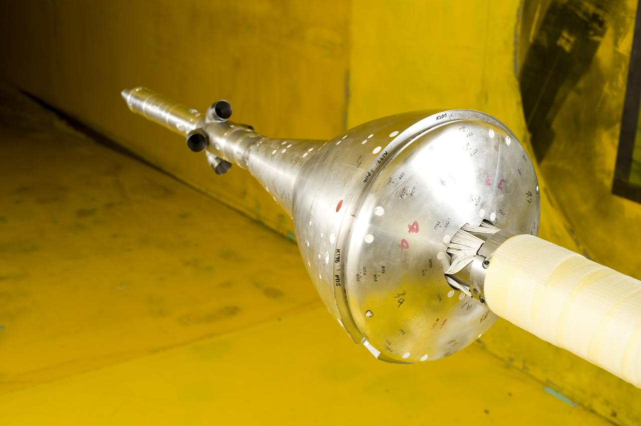 CEV (Crew Escape Vehicle) LAS 51 aeroacoustic test-97-0186 in the Ames 9x7FT Supersonic Wind Tunnel