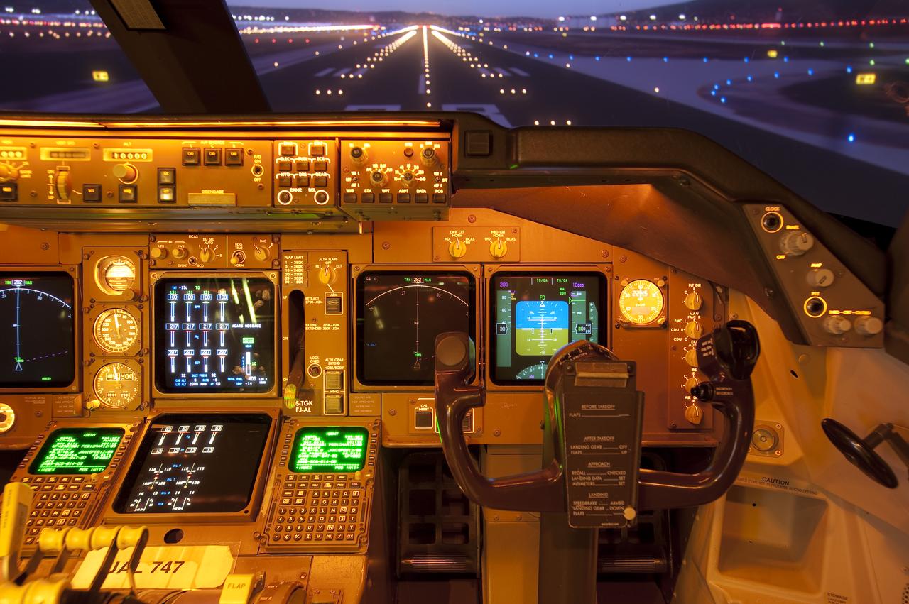 Ames CVSRF (Crew Vehicle System Research Facility) 747 cab