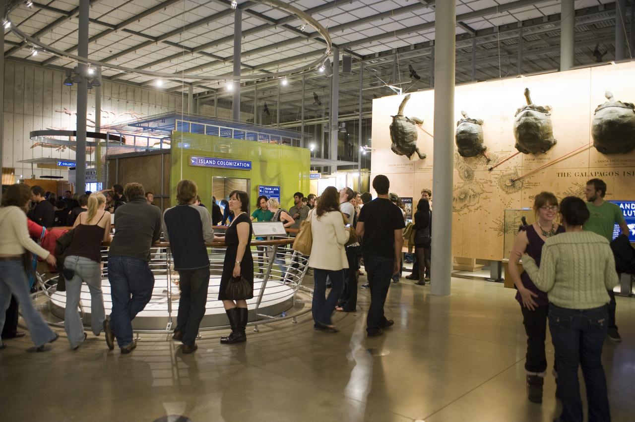 Yuri's Night 2009 held at the California Acaemy of Sciences in San Francisco, California