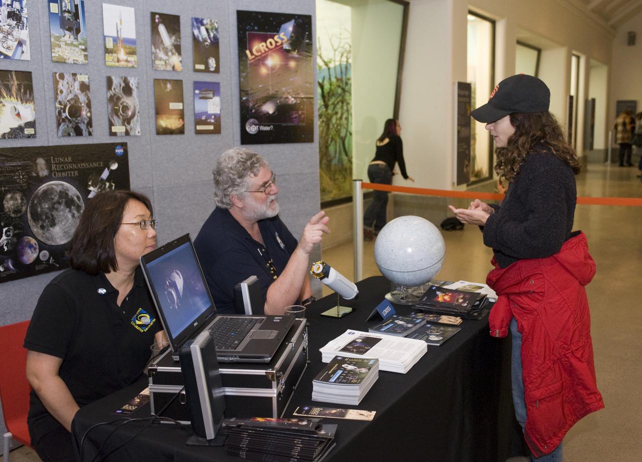 Yuri's Night 2009 held at the California Acaemy of Sciences in San Francisco, California Brian Day, Planners mans the LCROSS booth.