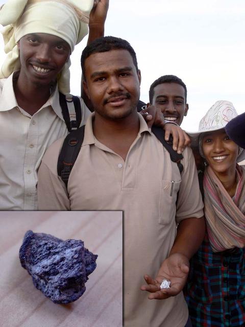 An SUV-sized Asteroid 2008TC# Impacts on October 7, 2008 in the Nubian Desert, Northern Sudan: Dr. Peter Jenniskens, NASA/SETI joined Muawia Shaddas of the University of Khartoum in leading an expedition on a search for samples. (first one found) Photo Credit: NASA/SETI/P. Jenniskens