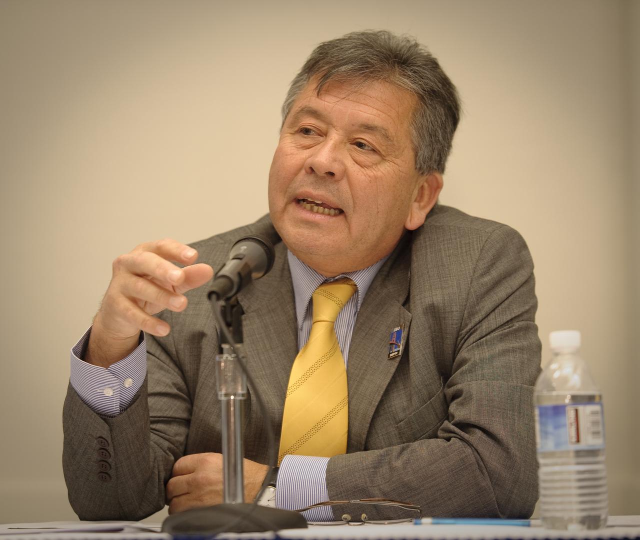 International Space University (ISU) and Singularity University (SU) Emerging Space Nations Panel held at NASA's Ames Research Center 2009 host site. Angie Bukley, ISU SSP09 program director, speaks with the panel moderator, Ray Williamson, ISU SSP09 distinguished lecturer and executive director of the Secure World Foundation, Superior, Colo., before the discussion begins.
