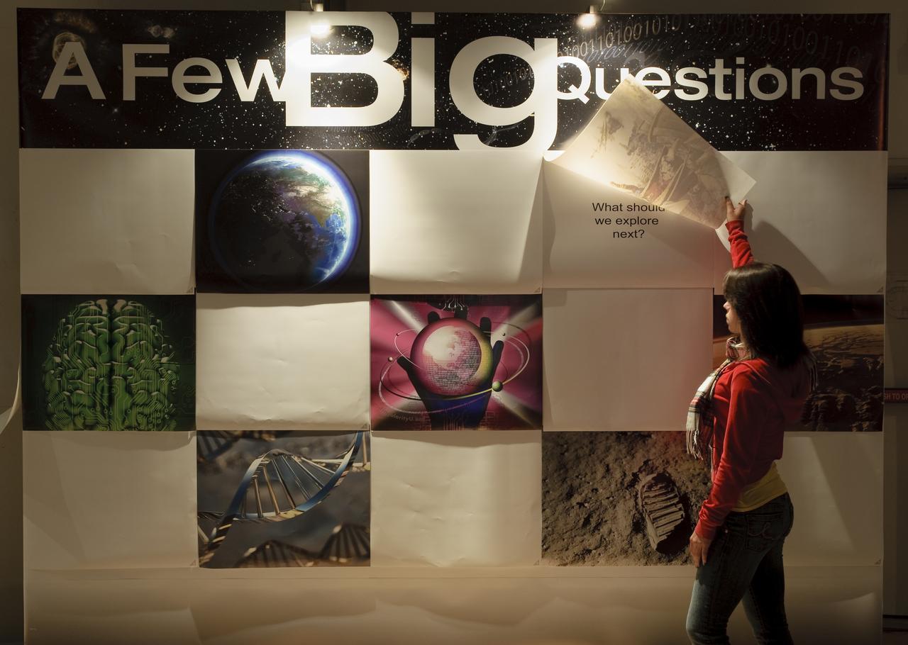 New summer of ISU exhibits at the NASA Ames Exploration Center )designed by Planners Collaborative, Inc.)