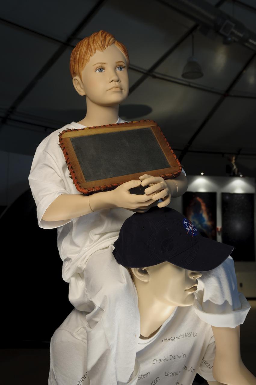 New summer of ISU exhibits at the NASA Ames Exploration Center )designed by Planners Collaborative, Inc.)