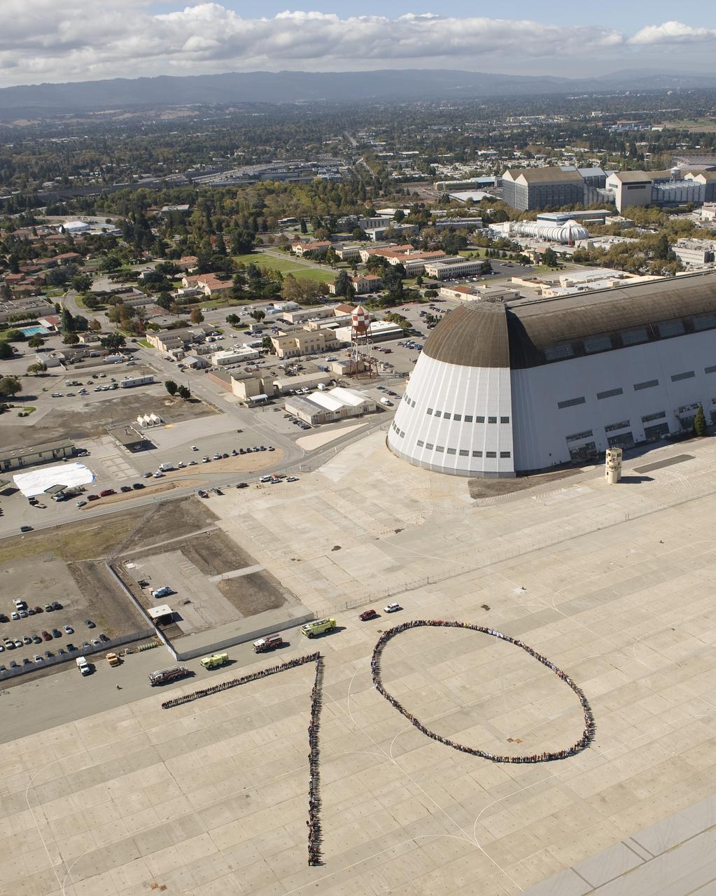 Ames 70_year picture day on Flight line.