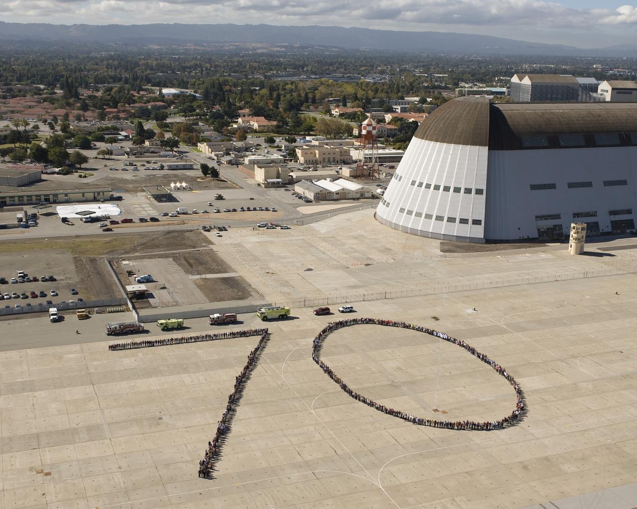 Ames 70_year picture day on Flight line.