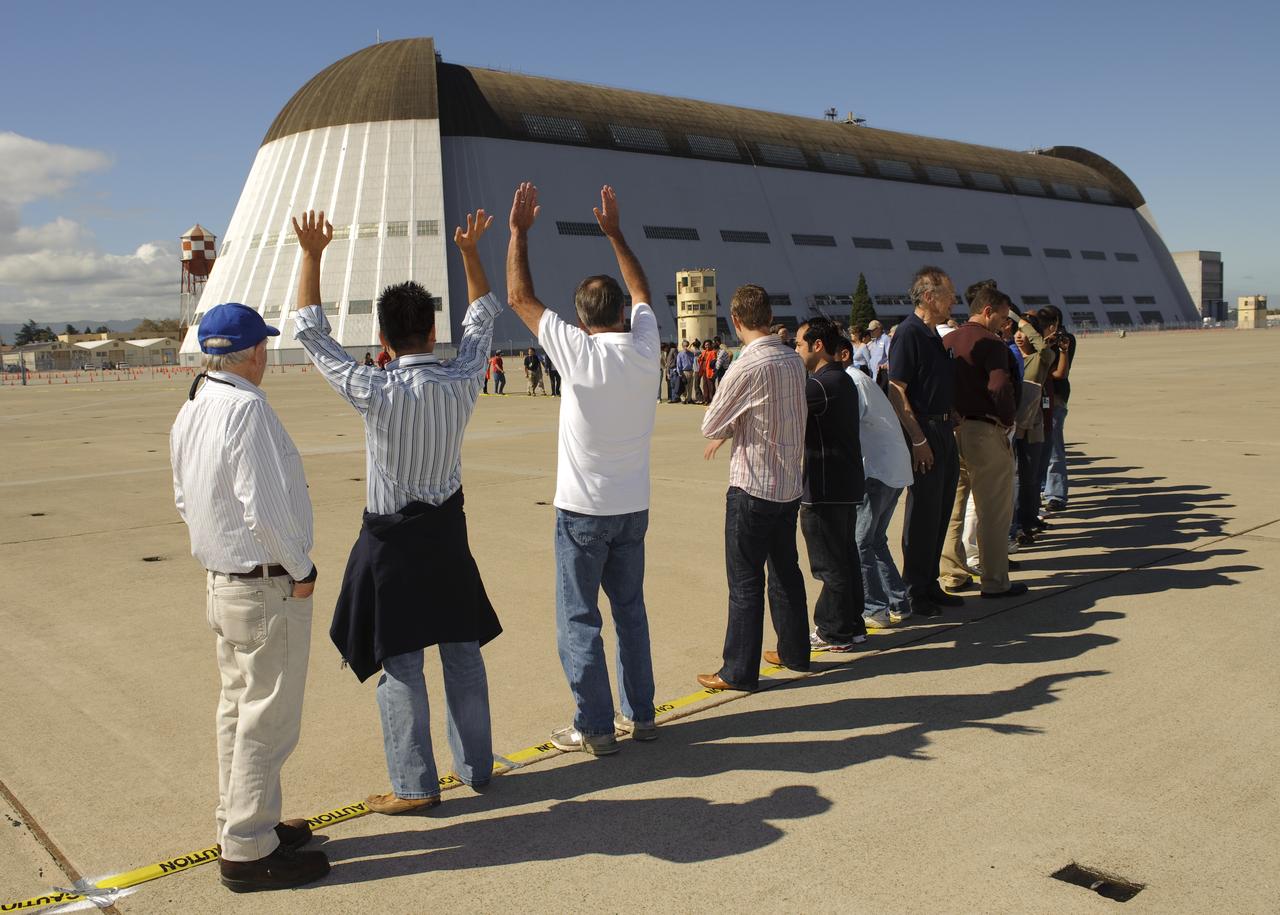 Ames 70_year picture day on Flight line.