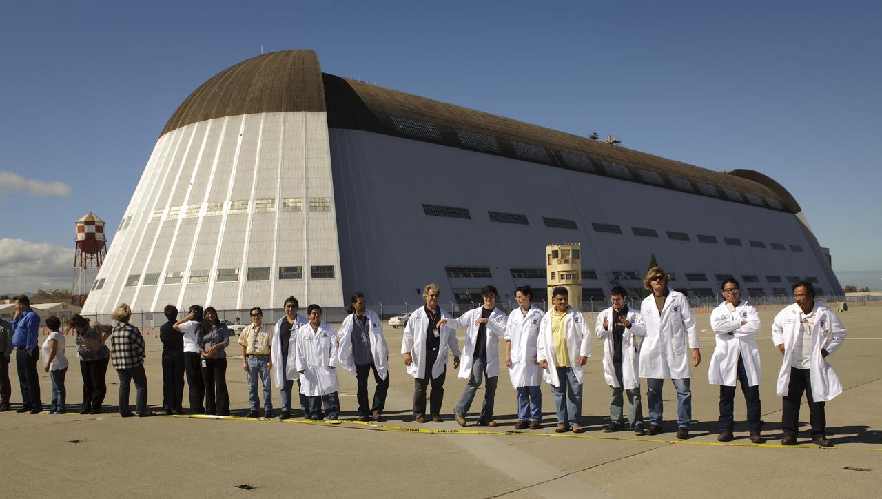 Ames 70_year picture day on Flight line.