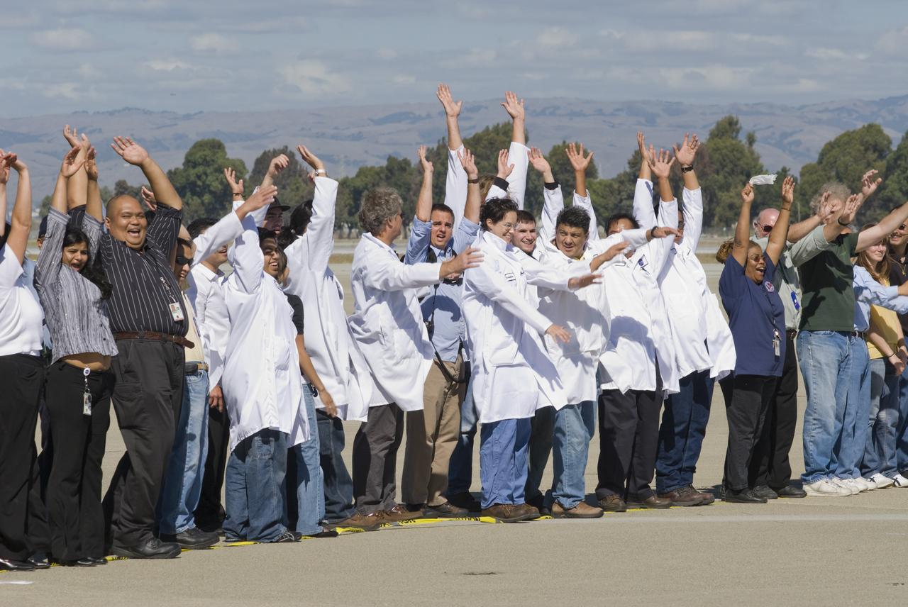 Ames 70_year picture day on Flight line.  Arc Jet crew.
