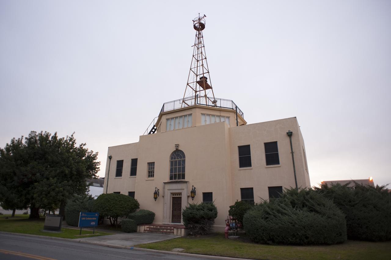 Construction of the new NASA Ames Green Building dubbed Sustainability Base located on the Ames Research Center campus at Moffett Field, CA.