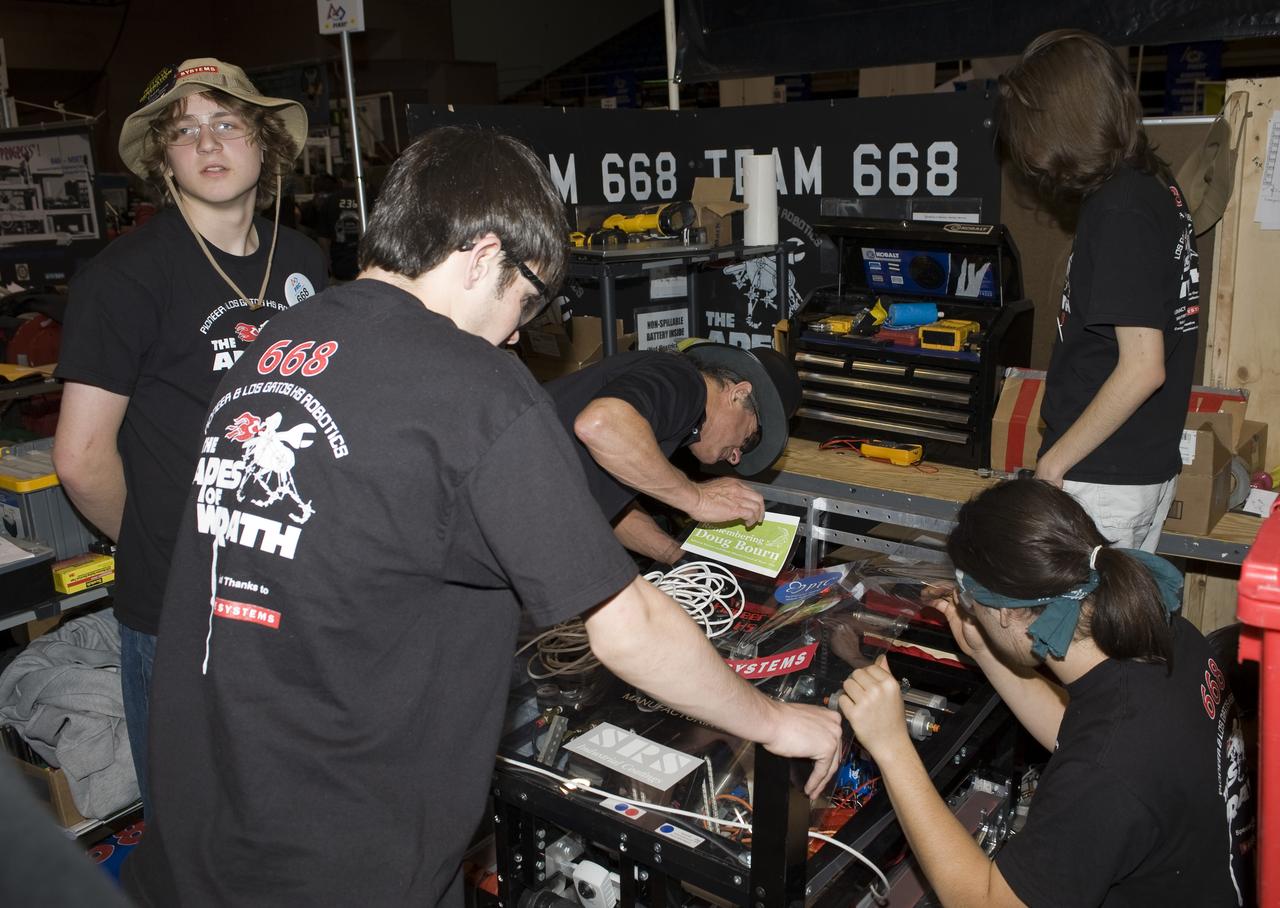 For Inspiration and Recognition of Science and Technology; FIRST Robotics Competition 2010 Silicon Valley Regional held at San Jose State University, San Jose, California The Apes of Wrath, Quirk & Pioneer H.S. ASB & Los Gatos H.S. CA Team 668