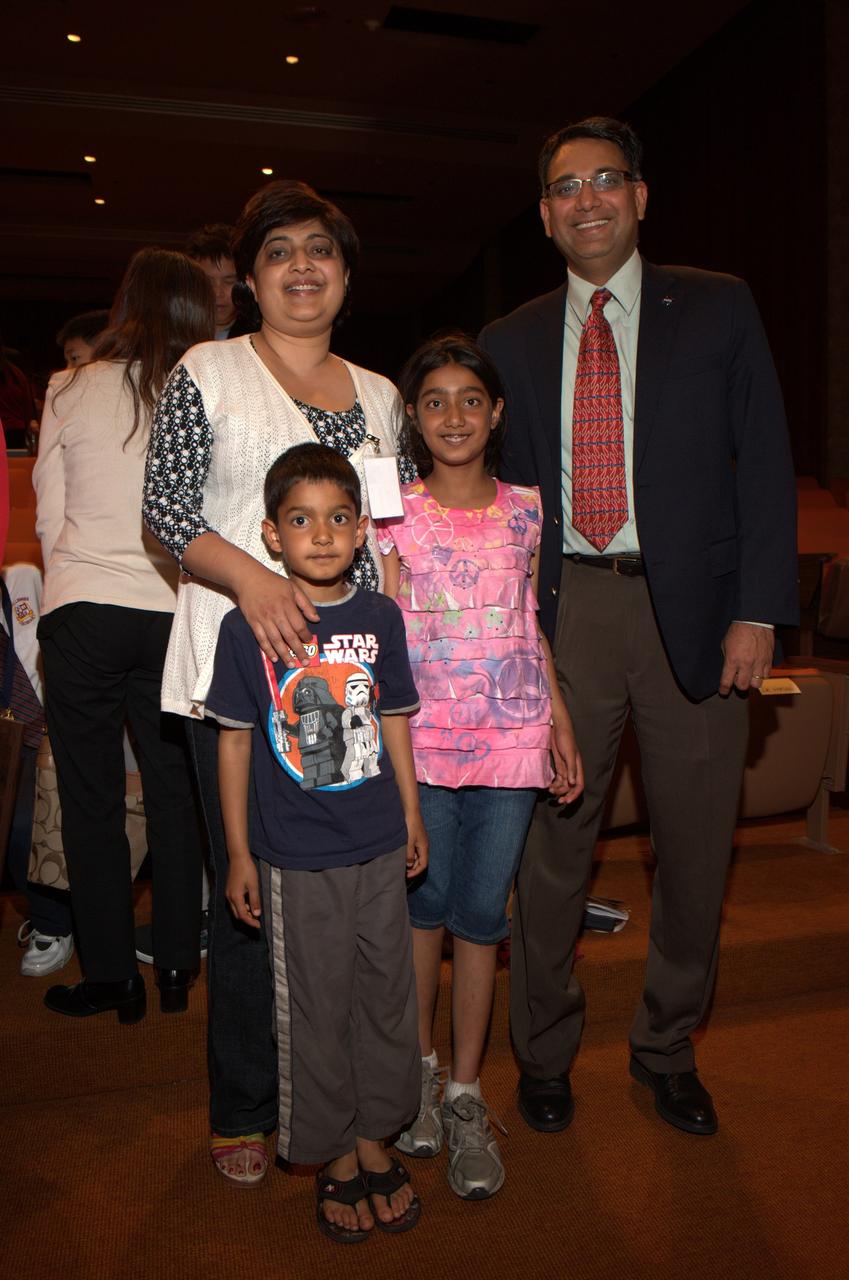 2010 NASA Honor Awards Parimal Kopardekar family