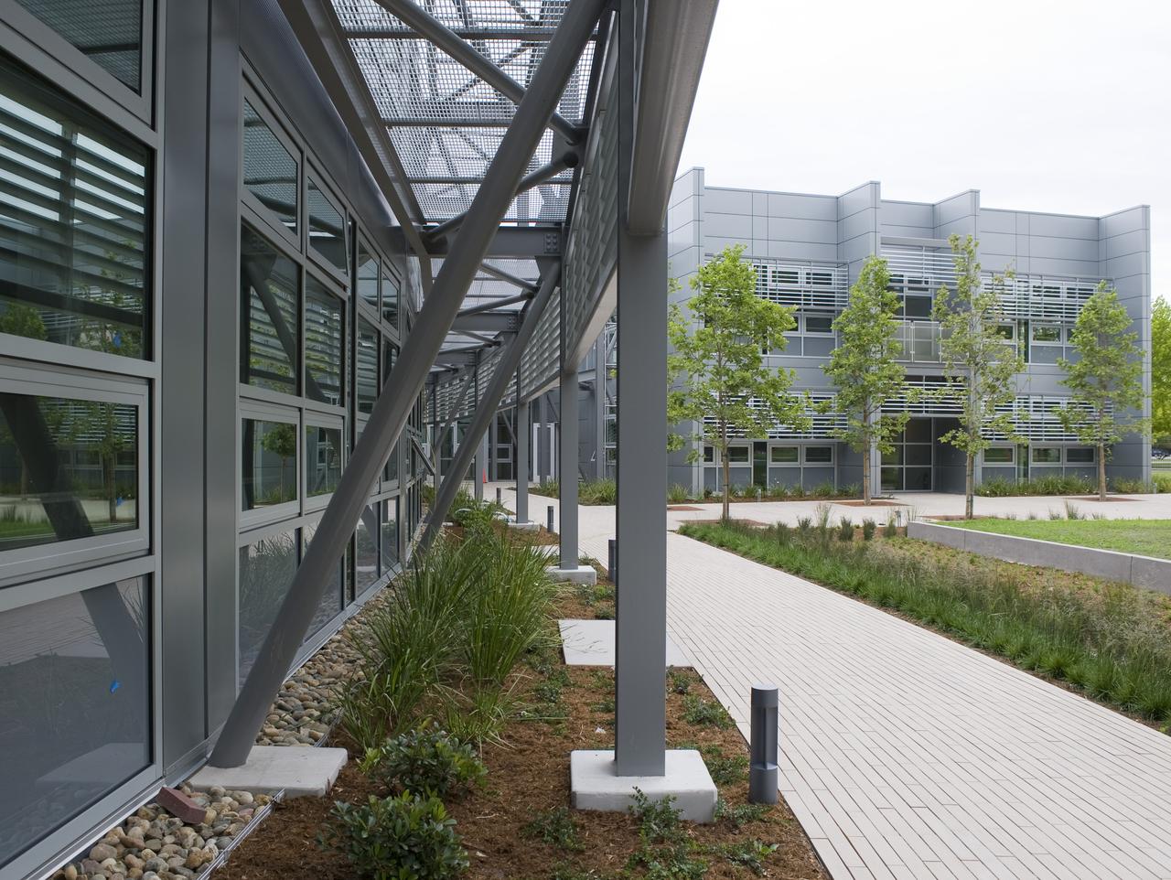 Construction of the new NASA Ames Green Building dubbed Sustainability Base located on the Ames Research Center campus at Moffett Field, CA. Landscaping.