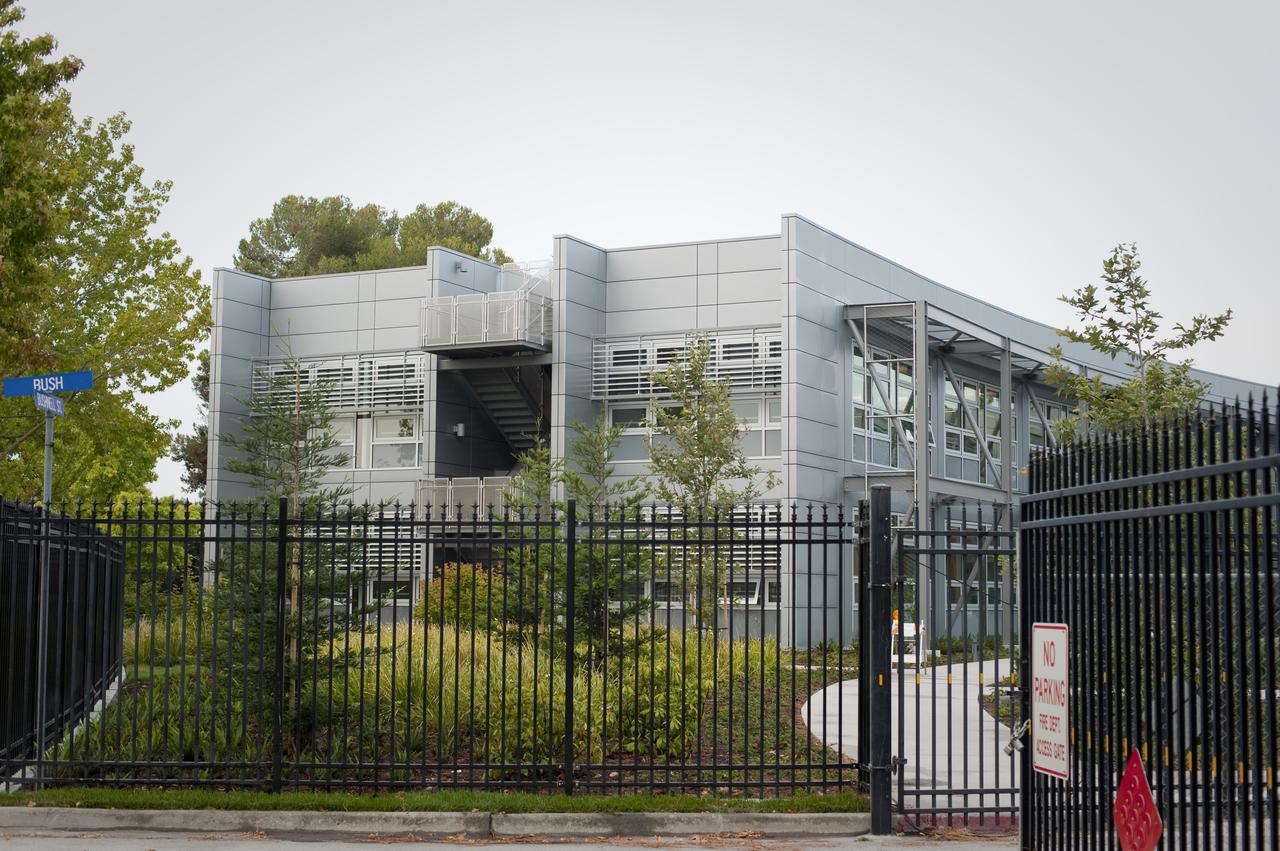 Construction of the new NASA Ames Green Building dubbed Sustainability Base located on the Ames Research Center campus at Moffett Field, CA. exterior views of building and landscaping