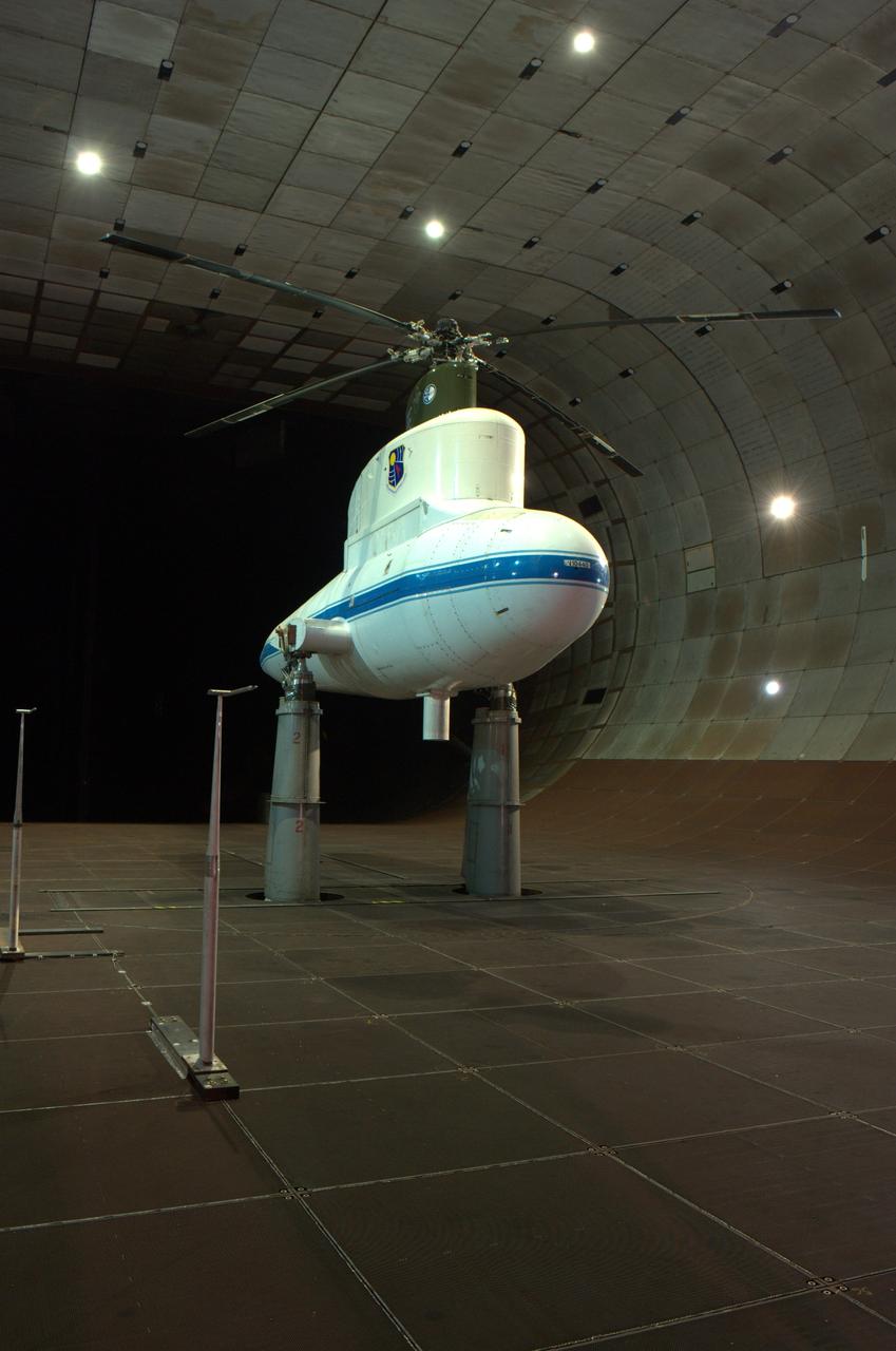 Army/Sikorsky Active Rotor Test TR40-019 in teh 40x80ft wind tunnel at Ames Research Center.
