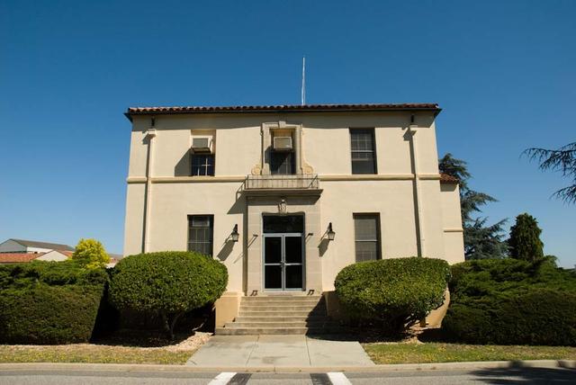 NASA Research Park (NRP) shenandoah Plaza Historic Buildings at Moffett Federal Airfield, CA B-17  Lunar Science Institute east entrance taken by Photo summer student Shashank